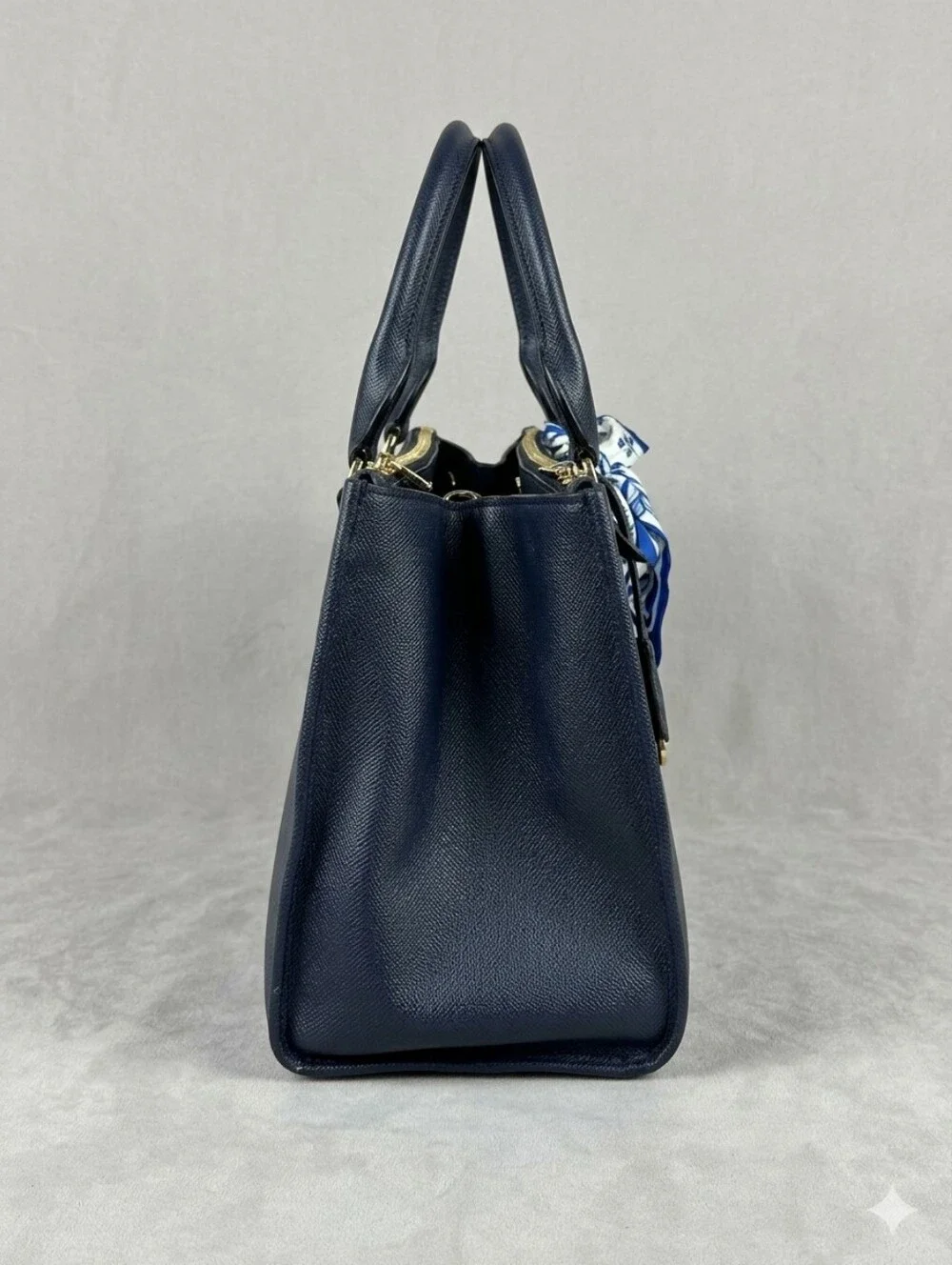 ⭐️Sold⭐🚨Coach Navy Blue Crossgrain Leather Minetta Tote Bag w/ Strap & Scarf 🚨
